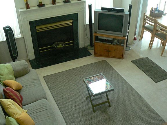 2 story Family room