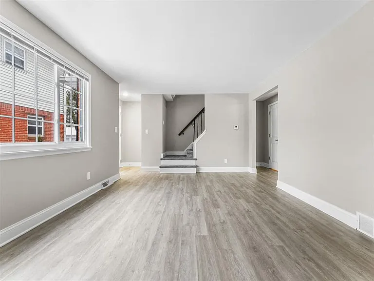 Greens on Mill Townhomes — Photo 9