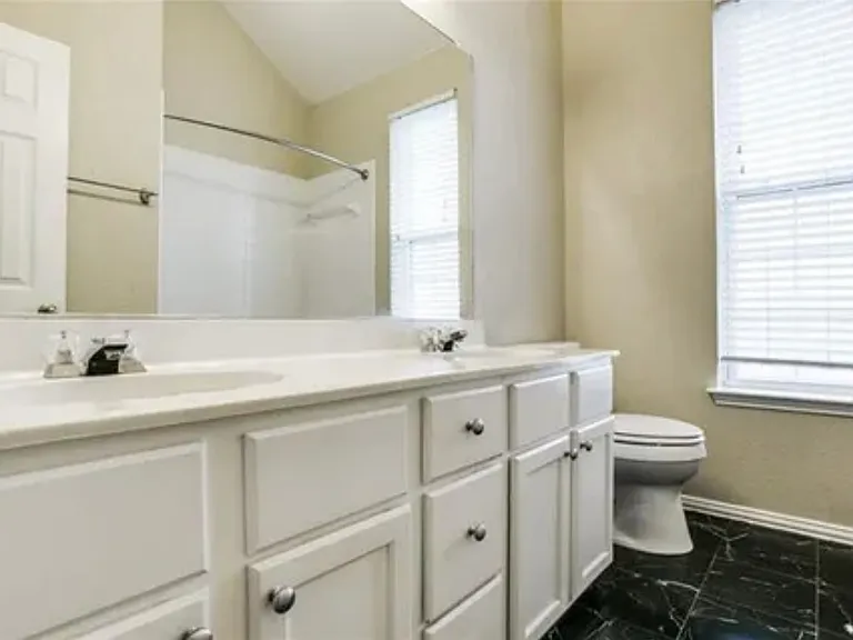 1931 Paloma Way — Photo 21