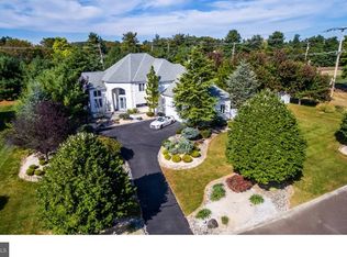 150 Maureen Rd, Holland, PA 18966