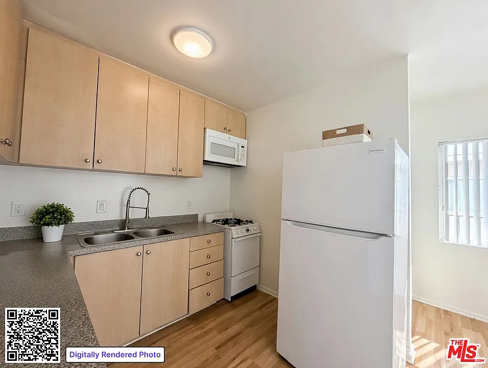 Building Photo - 1211 W 28th St #14