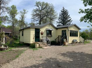 7112 Sibley Dr, Bismarck, ND 58504