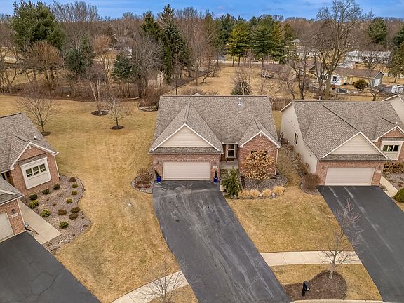 3rd image of 6349 White Berry Ln