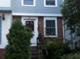 2815 Middleboro Dr, Falls Church, VA 22042