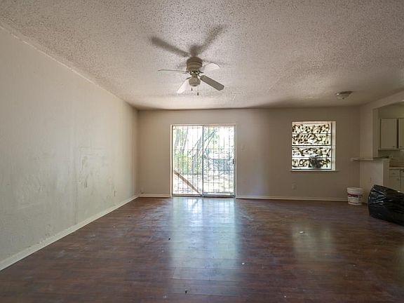 2nd image of 9336 Jennie Lee Ln