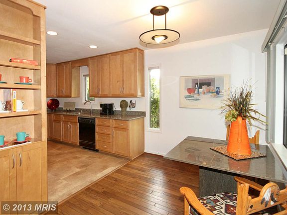 2nd image of 5211 Capon Hill Pl