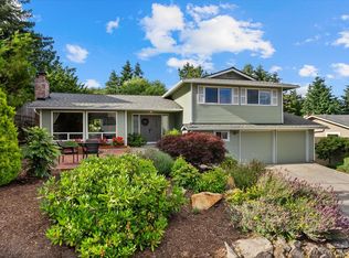 9426 NE 137th St, Kirkland, WA 98034