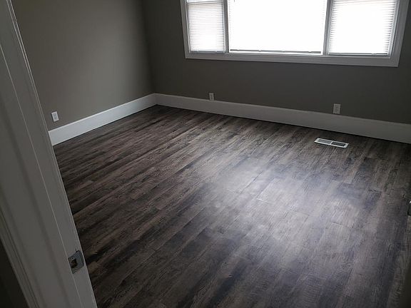 5th image of 2325 Jackson Ave