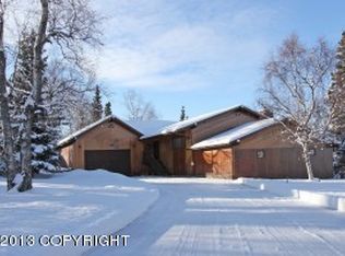 9988 Main Tree Dr, Anchorage, AK 99507