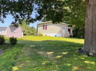 34 Pond Way, North Windham, CT 06256