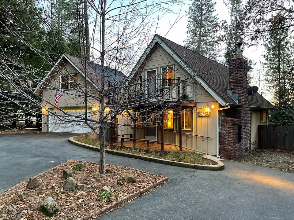 1st image of 23932 Woodfern Dr
