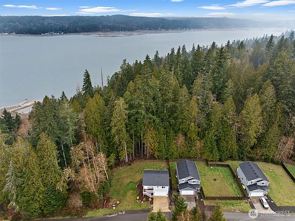 4th image of 61 E Ellinor Peak Place