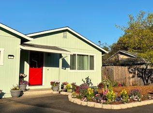 2 Hallin Dr, Santa Rosa, CA 95409