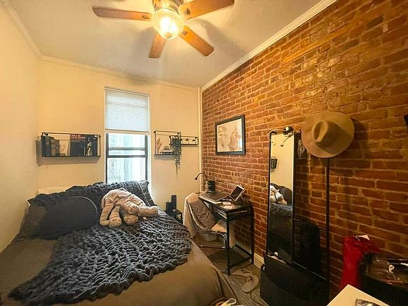 5th image of 303 E 91st St #4R