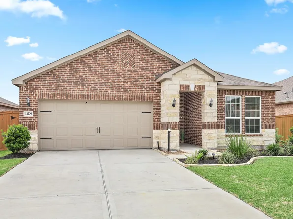 14209 Freeboard Dr, Santa Fe, TX 77510
