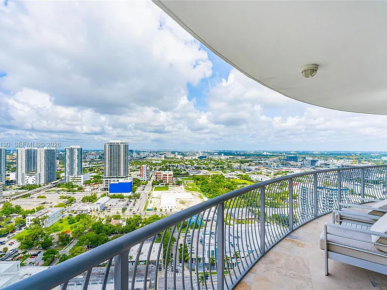 1750 N Bayshore Dr #3914 — Photo 32