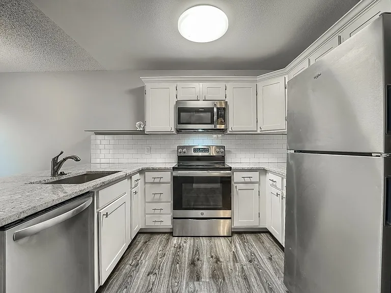 12262 Colorado Blvd #40 — Photo 7