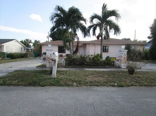451 W 36th St, Riviera Beach, FL 33404