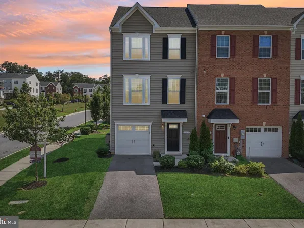 1 Gates Park Ct, Baltimore, MD 21227