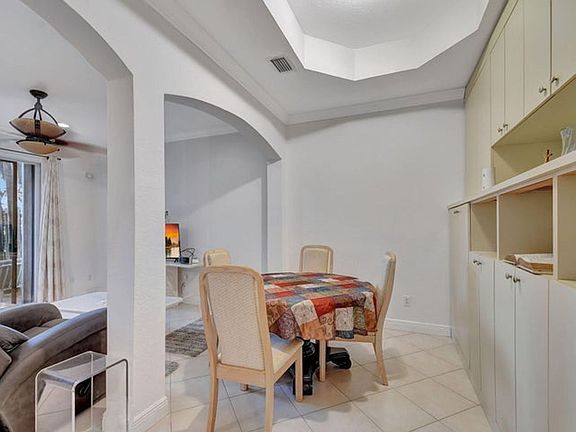 3rd image of 1020 Murano Bay Dr