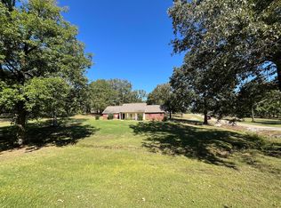 1302 W Industrial Park Dr, Baldwyn, MS 38824