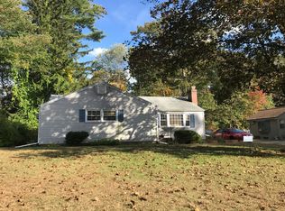 28 Nod Rd, Windsor, CT 06095
