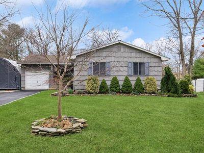 1320 Spur Drive S, Islip, NY, 11751