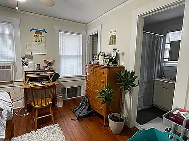 308 SW 12th St — Photo 4