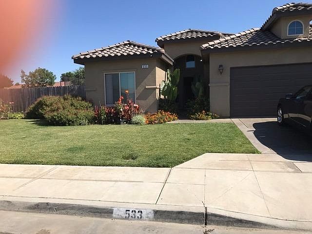 1st image of 533 Saint Julien Dr