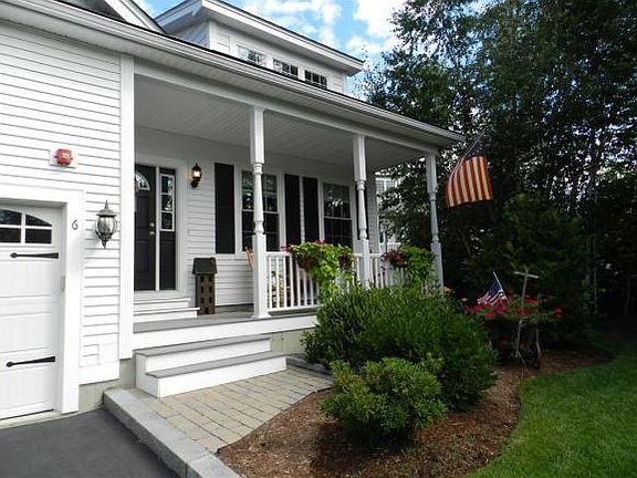 3rd image of 6 Carriage Ln