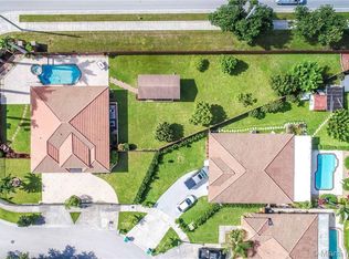 14470 SW 183rd Ter, Miami, FL 33177