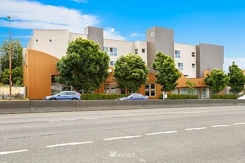 4020 Aurora Ave N #303 Photo 1