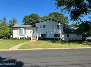 11 Fairway Avenue, West Long Branch, NJ 07764