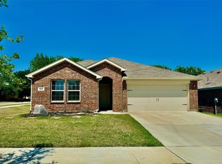941 Juno Ln, Denton, TX 76209