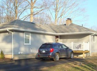 27 Sylvan Valley Rd, Meriden, CT 06451