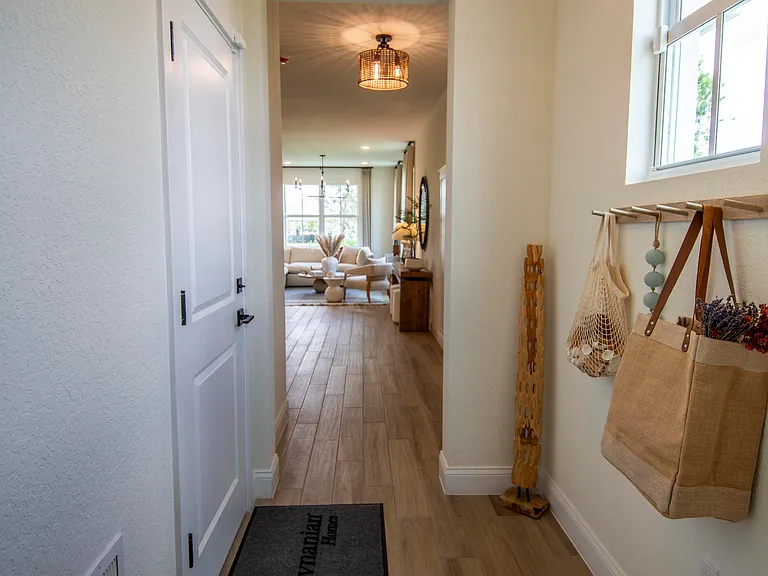 171 SE Birch Ter — Photo 35