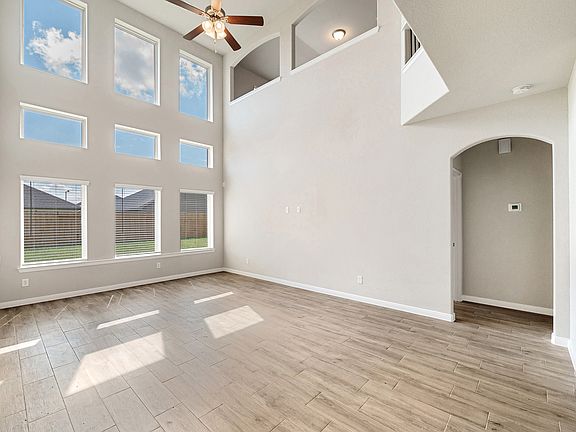 446 Lake Line Drive Alvin Tx 4