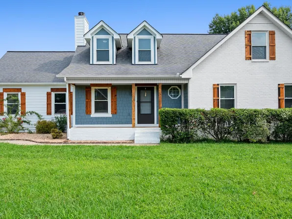 126 Fall Creek Dr, Murfreesboro, TN 37129