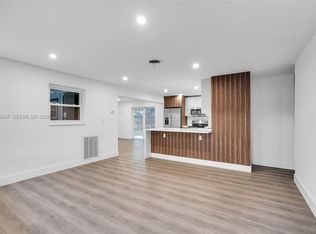 3180 NE 10th Ter, Pompano Beach, FL 33064