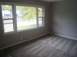 1505 Grant St, Beatrice, NE 68310