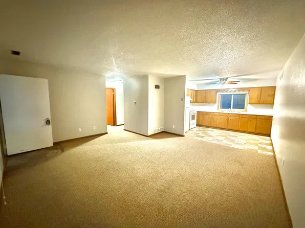 807 9th Ave, Belle Fourche, SD 57717
