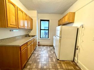 23-11 28th Ave #3U, Astoria, NY 11102