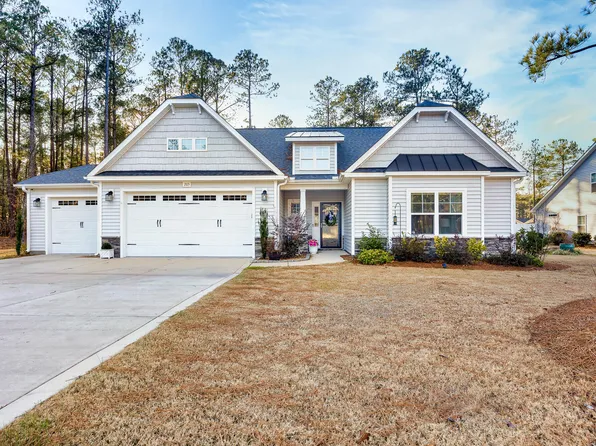 205 Acorn Knoll Dr, Carthage, NC 28327