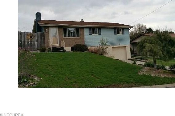 1st image of 164 Karen Pl