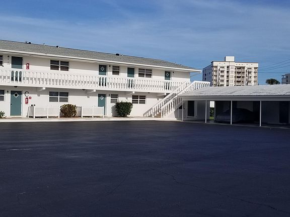 2nd image of 2186 Highway A1a APT C3