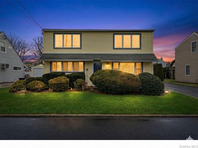 816 Merillon Avenue, Westbury, NY, 11590