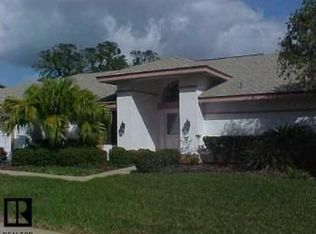 2732 Brambleridge Ct, Holiday, FL 34691