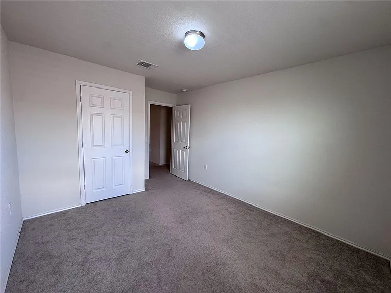 11905 Reindeer Dr — Photo 12