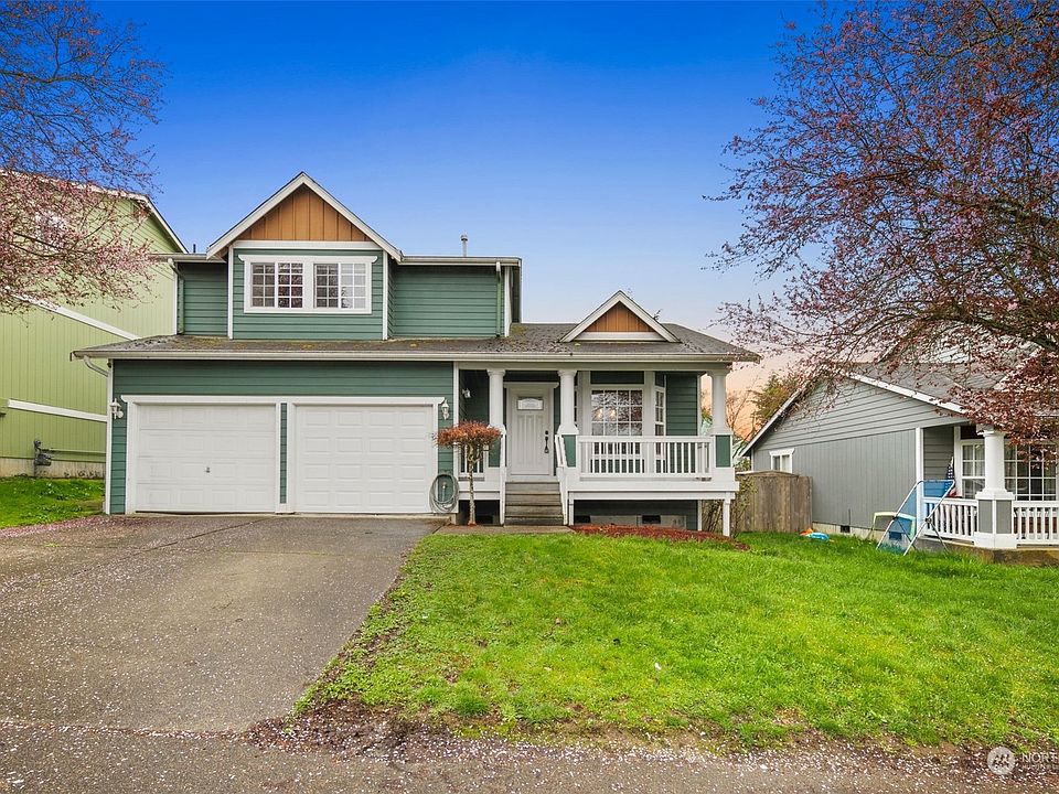 1st image of 404 81st Avenue NE