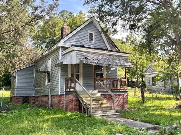 15 Cinnabar St, Warrenville, SC 29851